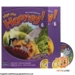 قیمت و خرید کتاب Hip Hip Hooray 6 2nd از کتاب لند - تصویر اصلی - تصویر اول - تصویر جلد روی کتاب به همراه کتاب کار و DVD