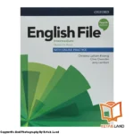 قیمت و خرید کتاب English File Intermediate 4th از کتاب لند - تصویر دوم - تصویر جلد روی کتاب