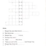 کتاب A Medal for Ranger Day English Time Story Book 4 3 کتاب A Medal for Ranger Day English Time Story Book 4 - A Medal For Ranger Day - کتاب لند